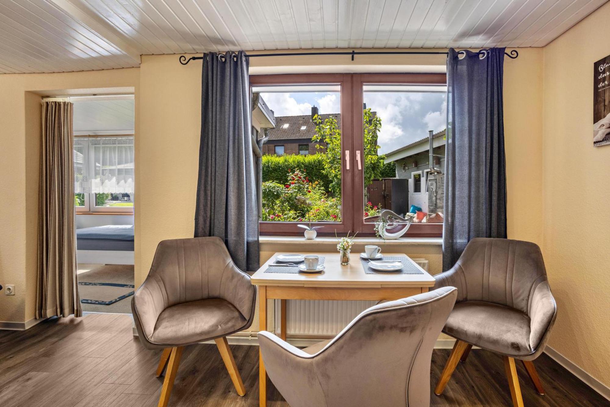 Ferienwohnung Carstens 伊策霍 外观 照片